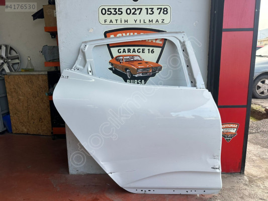 CLİO 5 SAĞ ARKA KAPI ORJİNAL