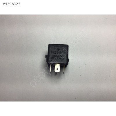 Mercedes Benz Röle Modülü A0025421319 V23134-B52-336