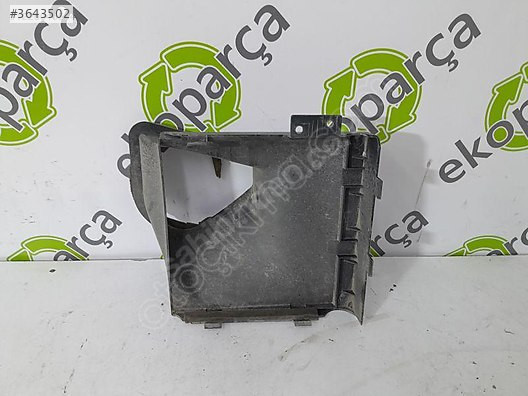 RANGE ROVER VELAR201 2024 L560 RADYATÖR HAVA KANALI J8A2-8C464-A