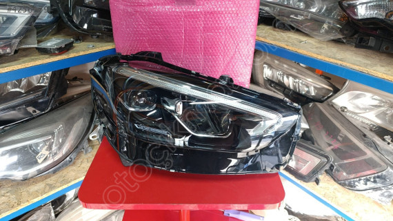 Mercedes w206 c serisi sağ far