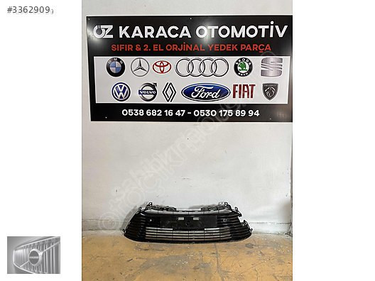 2020-2024 TOYOTA COROLLA PARLAK SİYAH ORJİNAL TAMPON IZGARASI