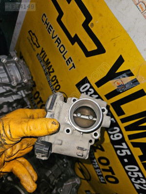 OPEL CORSA ÇIKMA ORJİNAL GAZ KELEBEGI