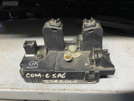 OPEL COMBO C SAĞ SÜRGÜLÜ KAPI KİLİDİ ÇIKMA 13157757 CANCAN OPEL