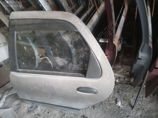 Fiat Palio sol arka kapı