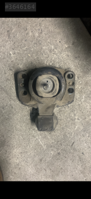Renault MASTER 2 ÇIKMA ORJİNAL MOTOR TAKOZLARI
