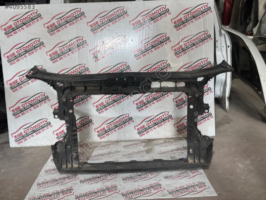 2009/2013 AUDİ A3 ORJINAL ÖN PANEL HATASIZ