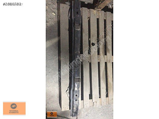 BMW E90 ARKA TAMPON DEMİRİ ORJINAL ÇIKMA 