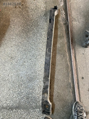 SEAT LEON ÖN TAMPON KÖPÜĞÜ ORJİNAL ÇIKMA