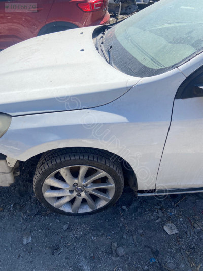 Volvo 2011 S60 Sol Ön Çamurluk