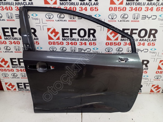 TOYOTA COROLLA SAĞ ÖN KAPI ÇIKMA ORİJİNAL PARÇA