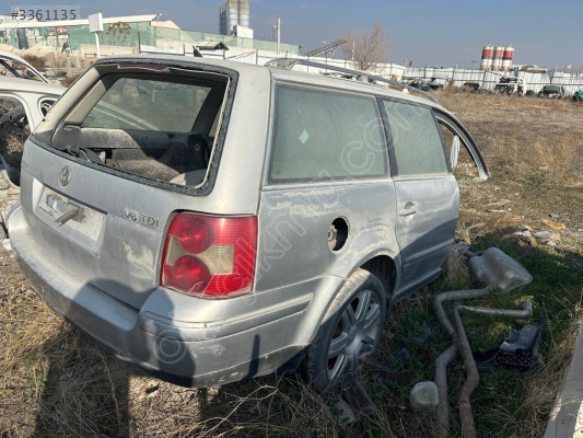 2003 wosvagen Passat B5 steyşın sağ arka kapı