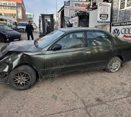 1993 MODEL TOYOTA CORONA CARİNA 2.0 BENZİNLİ KÜLBÜTÖR KAPAĞI