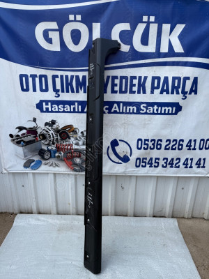764269731R Dacia Sandero Stepway 3 Sağ Marşpiyel Plastiği ORJ