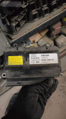 P32221578 T182291181101 VOLVO V40 İÇİN AİRBAG BEYNİ