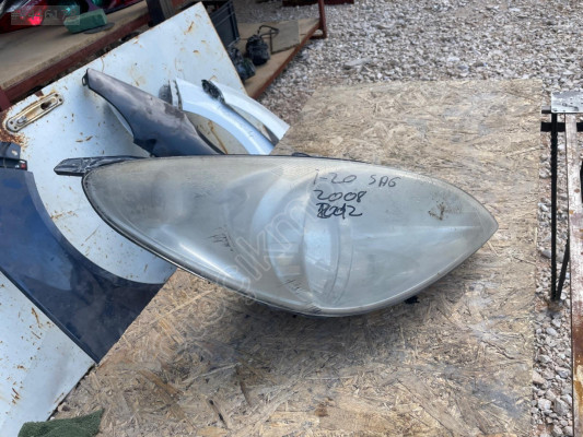 HYUNDAİ İ20 SAG FAR