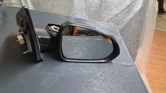 KİA STONİC SAĞ AYNA ORİJİNAL ÇIKMA 2020