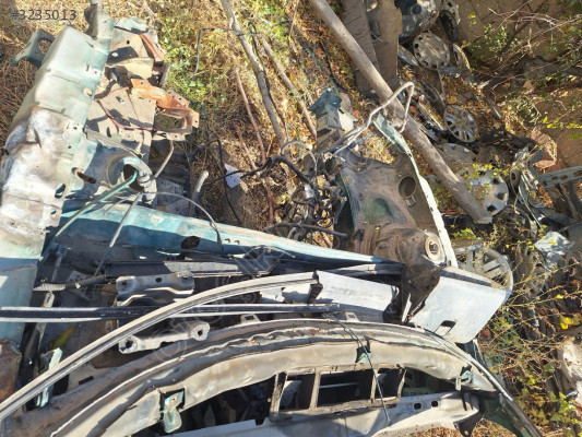 Opel Vectra B Sağ Ön Podye
