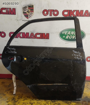 TOYOTA COROLLA SAĞ ARKA KAPI