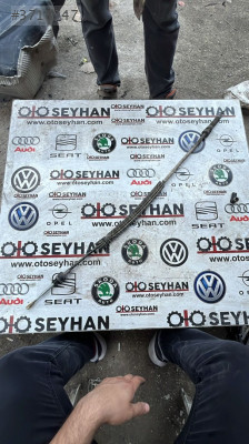 1T0711266M Volkswagen caddy 2004-2015 manuel vites teli halatı