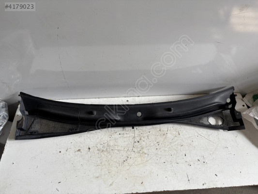 RENAULT KANGOO 2 ÖN CAM IZGARASI