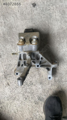 FİAT EGEA 1.3 MOTOR KULAĞI OTO FEDAİ