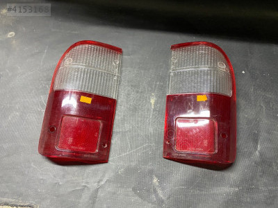 Toyota Hilux Stop camı