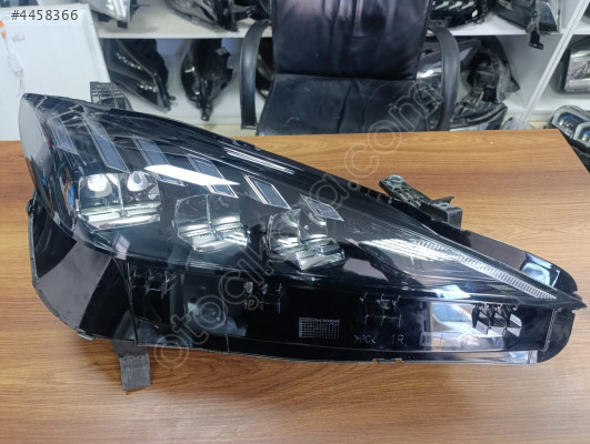 MG MG4 SAĞ FAR 2021/2024 ORJİNAL ÇIKMA