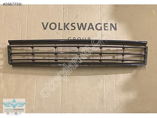 PASSAT B7 2014 ÖN TAMPON ORTA IZGARASI TRENDLİNE 3AA853671