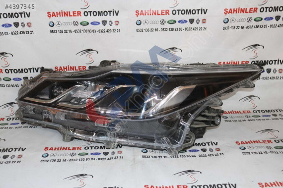 TOYOTA COROLLA LEDLİ MERCEKLİ SOL ÖN FAR 81160-02T31-00