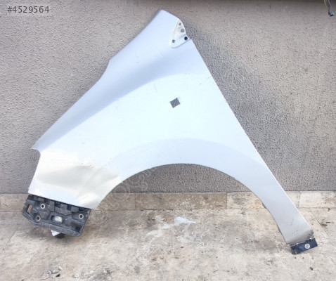 DACİA DOKKER  SAĞ ÖN ÇAMURLUK ORJINAL ÇIKMA