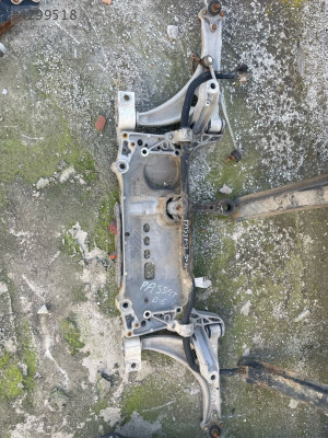 VOLKSWAGEN PASSAT B6 MOTOR TRAVERSİ