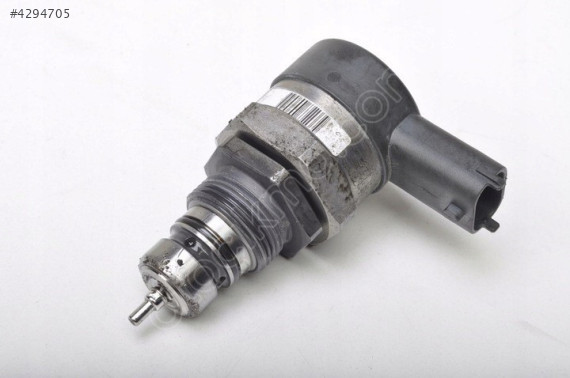 MASERATI GHIBLI 3.0 DİZEL YAKIT BASINÇ SENSÖRÜ 0281006209