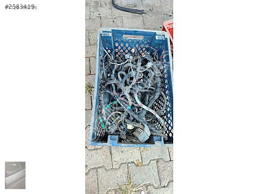 98 E200 çıkma elektrik tesisat