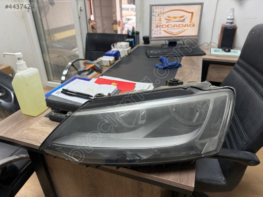 Volkswagen Jetta sol far