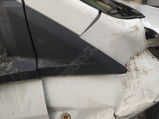 ÇIKMA FORD COURİER SAĞ AYNA KAPAĞI MUSKA