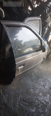 PEUGEOT 405 SAĞ ÖN KAPI