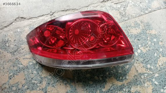 Orjinal Çıkma Fiat Linea Sol Stop - Arka Stop Parçası