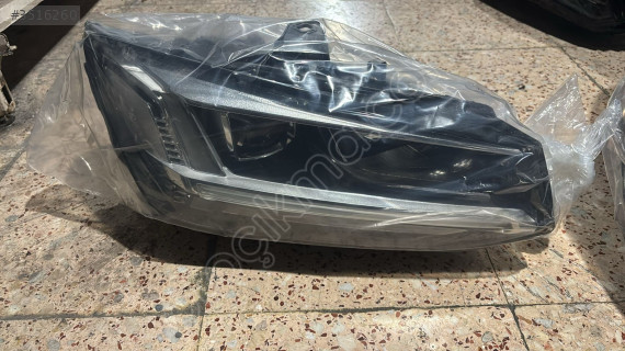AUDİ Q2 LED SAĞ FAR