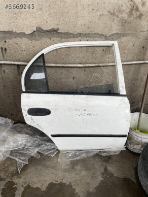 TOYOTA COROLLA SAĞ ARKA KAPI ÇIKMA ORJİNAL