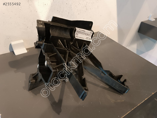 MERCEDES E W213 ÖN PANEL BRAKETİ SOL 2016 2136206400 SY