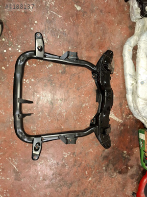 ÖZMEN OPEL CORSA C COMBO ÖN TRAVERS ALT BEŞİK