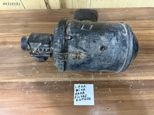 LADA NİVA HAVA FİLTRE KUTUSU ORJİNAL ÇIKMA TEMİZ