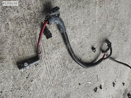 VOLVO S40 AKÜ GÜÇ KABLOSU