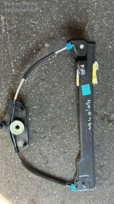 MG MG4 SOL ARKA KAPI KRİKOSU