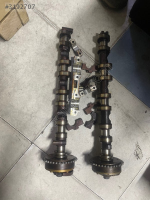 BMW E46 318 EKSANTRİK MİL VE KAPAK