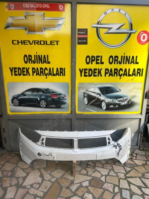 Opel Corsa f ön tampon 2024