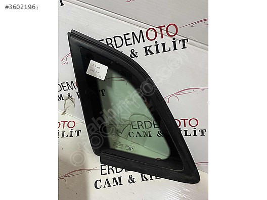AUDİ A3 HB KELEBEK CAM