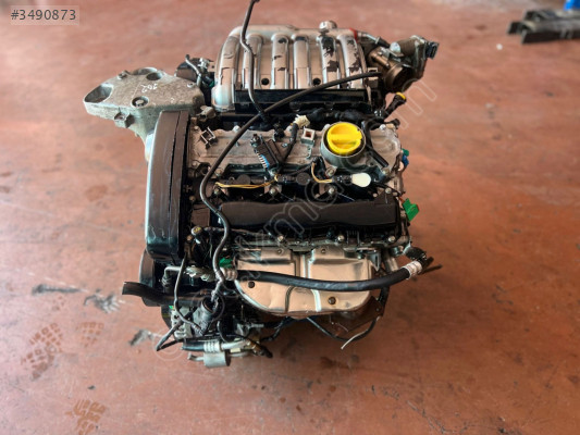 RENAULT LAGUNA 3.0 BENZİNLİ ÇIKMA MOTOR