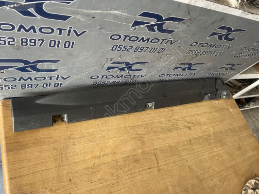 Marşpiyel Kaplaması (Sağ/Sol) Orijinal  Temiz Çıkma  TRANSİT