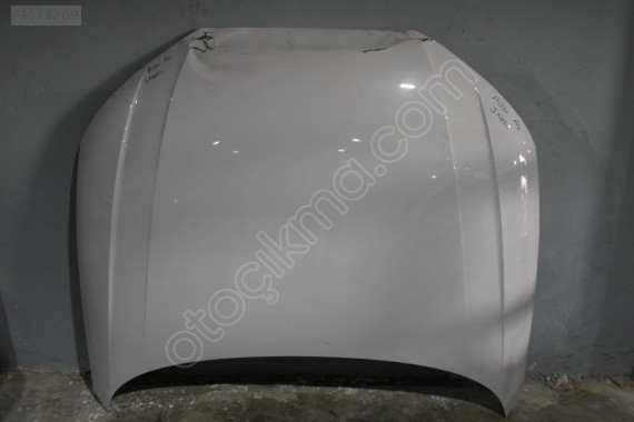 AUDİ A4 MOTOR KAPUTU